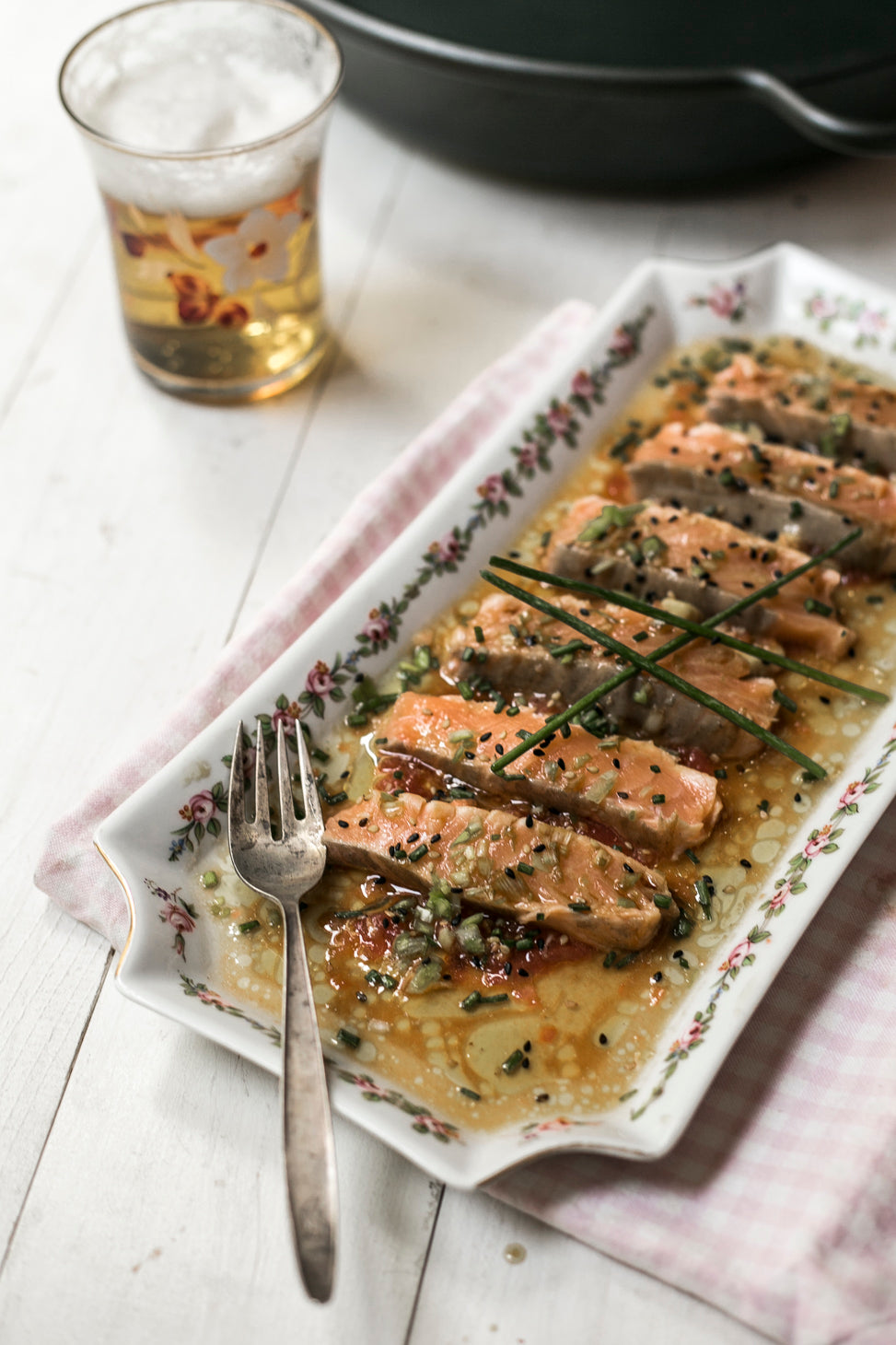 Salmon tataki