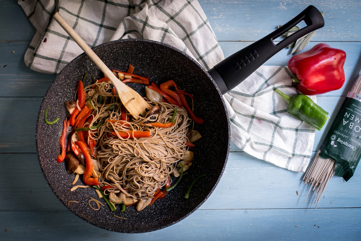 Soba noodles with Japanese mushrooms and peppers, wok-cooked
