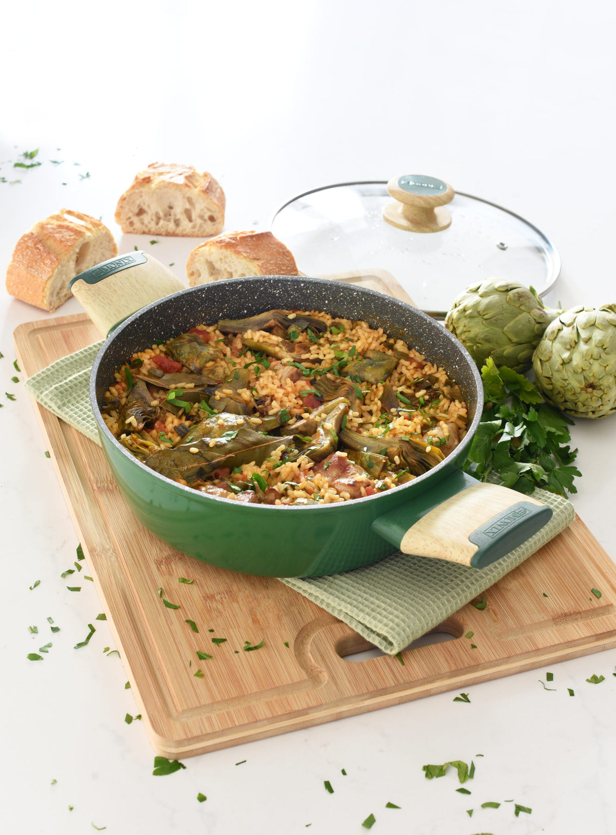 Rice with artichokes and green pepper