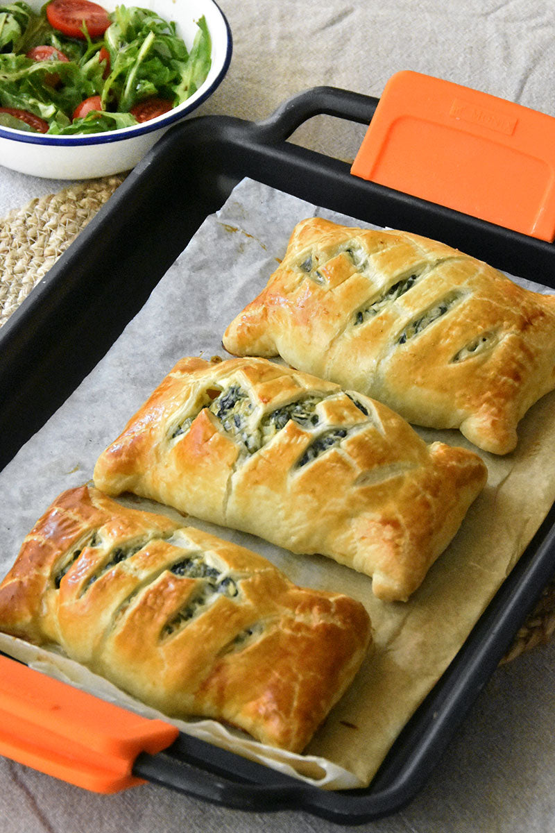 Salmon wellington